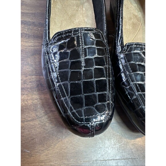 Clarks Artisan Shoes Pumps Heels Women Size 9.5N Black Patent Slip On - Picture 13 of 16